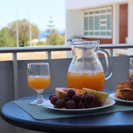 Retiro Do Sol * לאגוּ‏ש